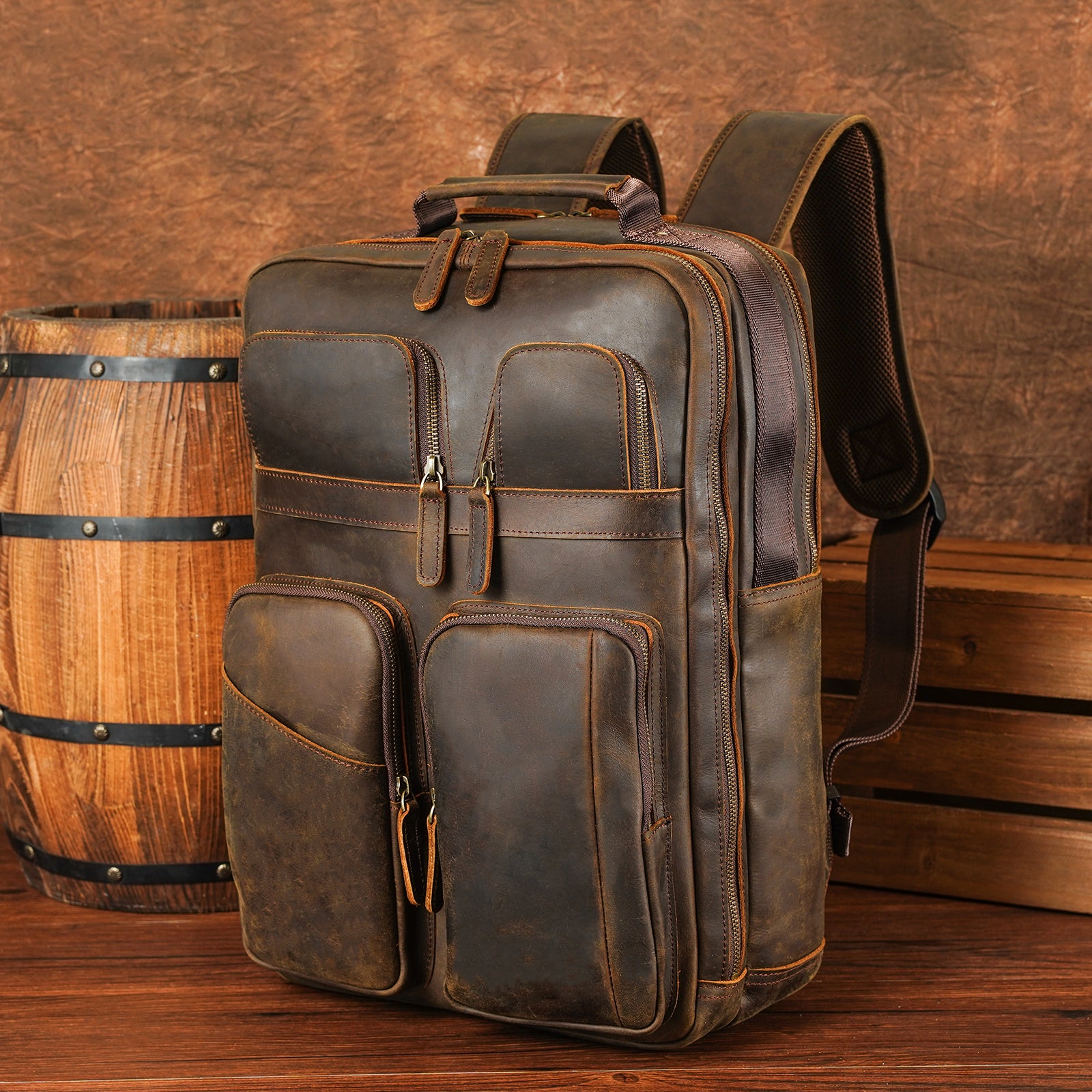 Genuine Leather Casual Outdoor Backpack Men's Gym Bag Waterproof Travel  Backpack